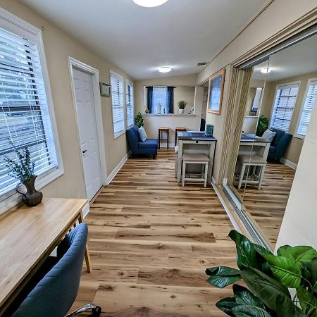 Charming & Cozy Lagoon Retreat - Steps From River - Parking Тайтъсвил Екстериор снимка